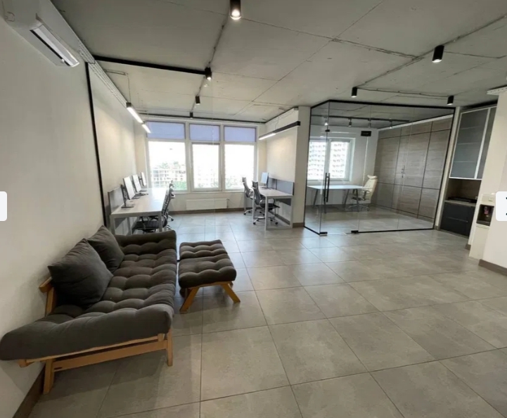 Аренда офиса 100 м², Генуэзская ул.