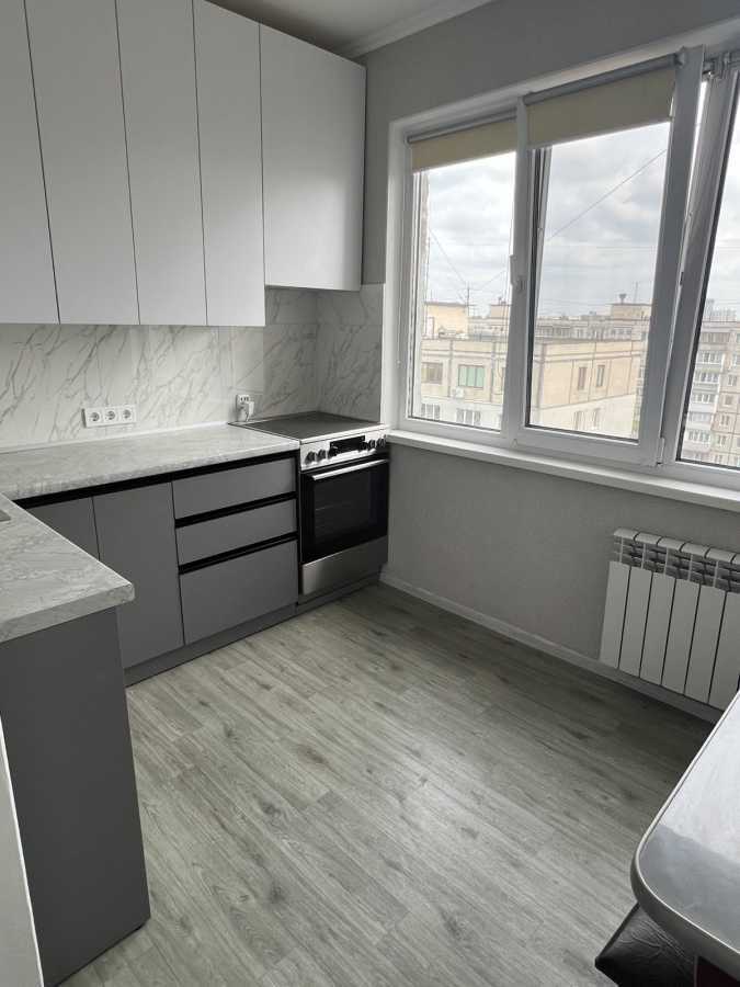 Продажа 2-комнатной квартиры 55.8 м², Перова бул., 48Б