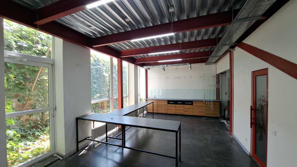 Аренда офиса 605 м², Евгения Сверстюка ул., 11