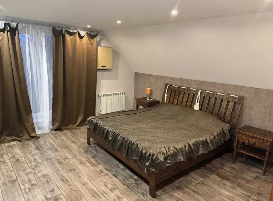 Аренда дома 210 м², Процевская ул.