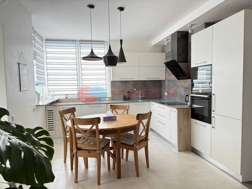 Оренда 3-кімнатної квартири 96 м², Мельникова, 51Б