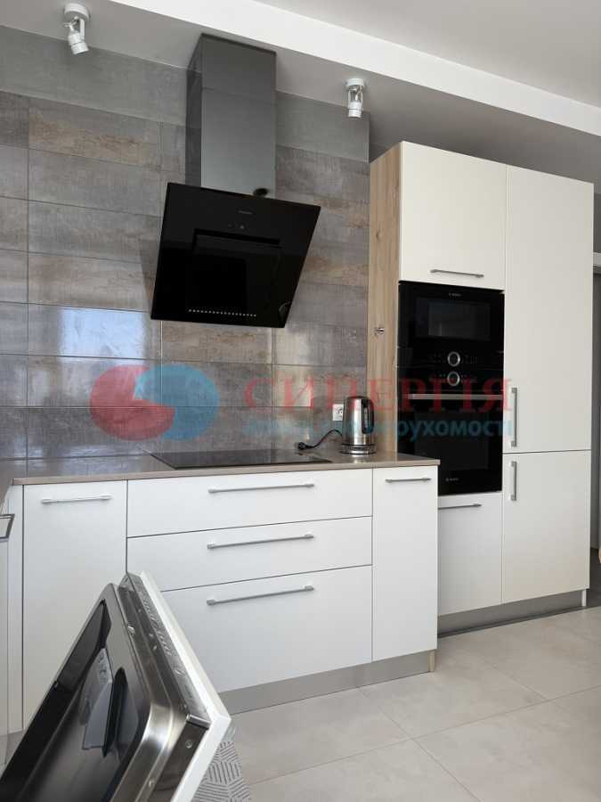 Оренда 3-кімнатної квартири 96 м², Мельникова, 51Б