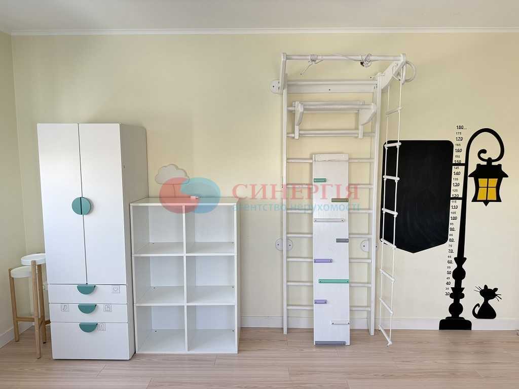 Оренда 3-кімнатної квартири 96 м², Мельникова, 51Б