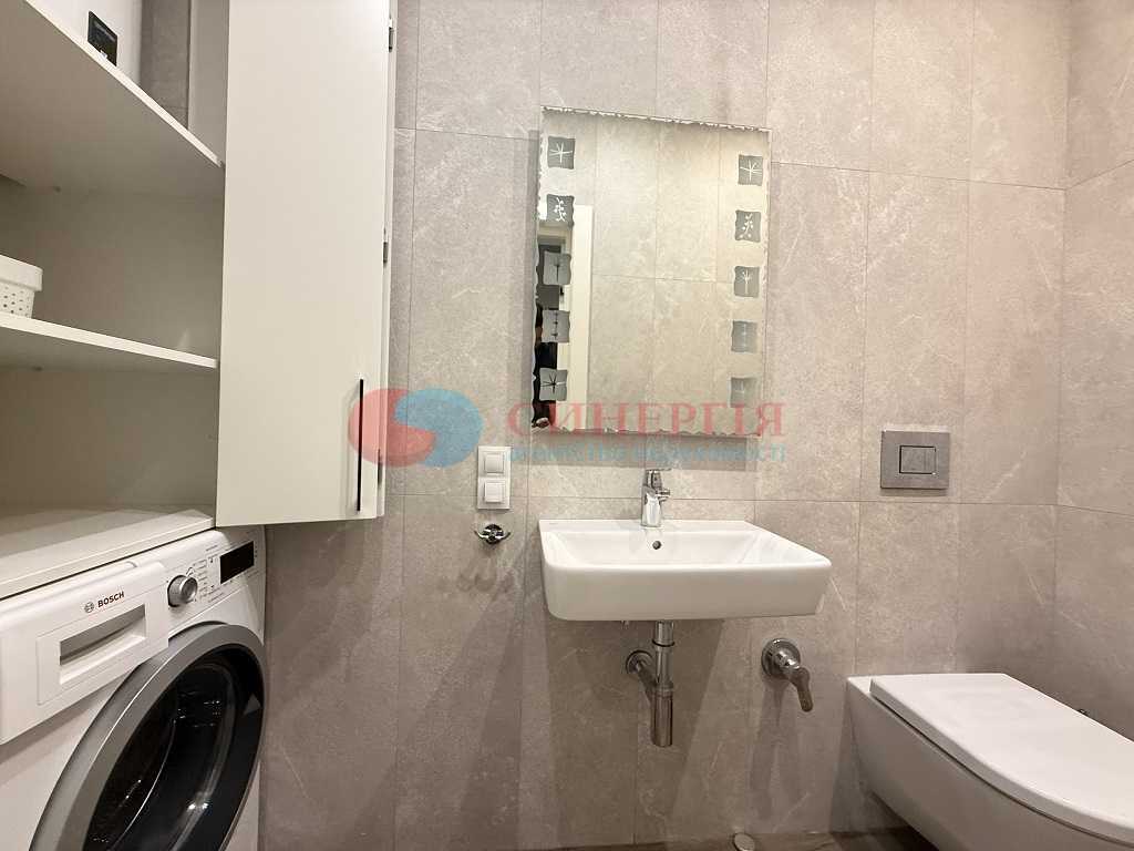 Оренда 3-кімнатної квартири 96 м², Мельникова, 51Б