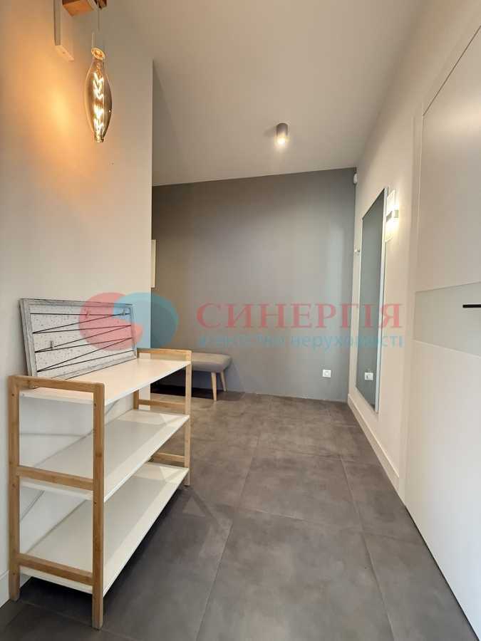 Оренда 3-кімнатної квартири 96 м², Мельникова, 51Б