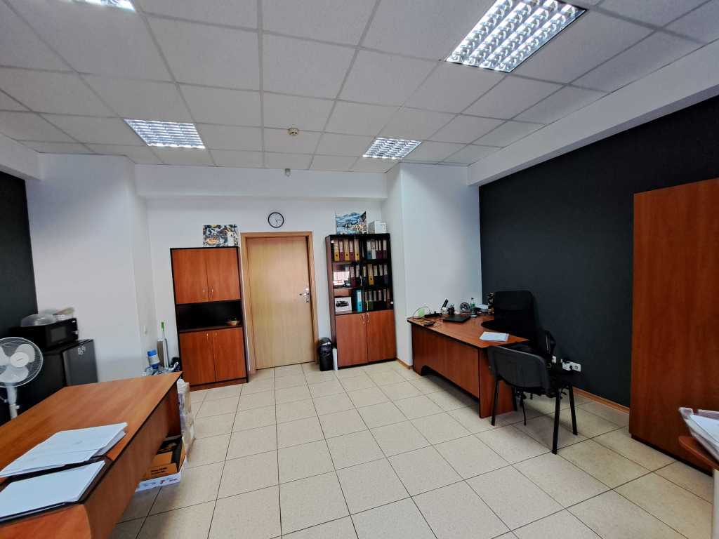 Аренда офиса 33 м², Евгения Сверстюка ул., 11Б