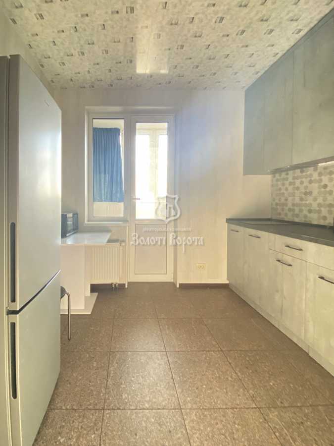 Продаж 3-кімнатної квартири 75 м², Львівська вул., 15