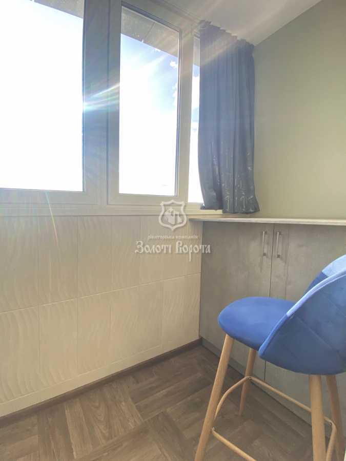Продаж 3-кімнатної квартири 75 м², Львівська вул., 15