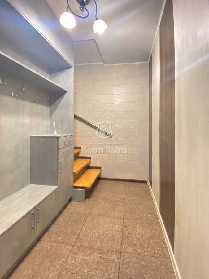 Продаж 3-кімнатної квартири 75 м², Львівська вул., 15