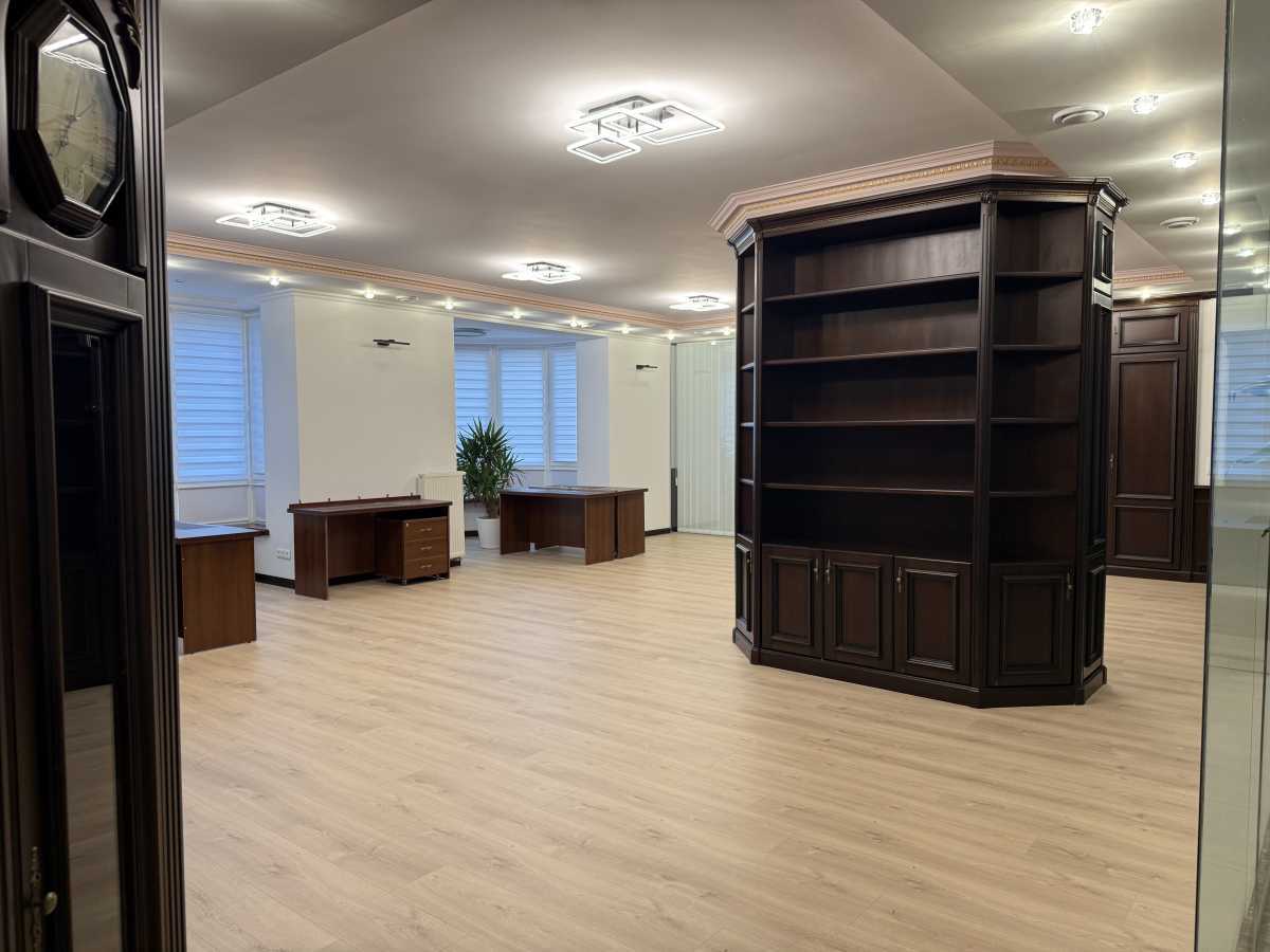 Аренда офиса 200.1 м², Институтская ул., 18А