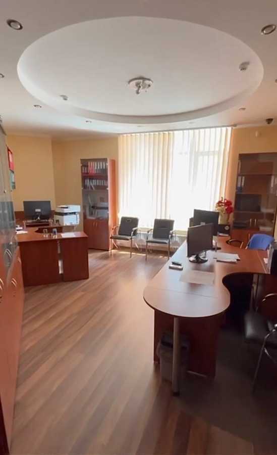 Аренда офиса 240 м², Днепровская наб., 26Ж