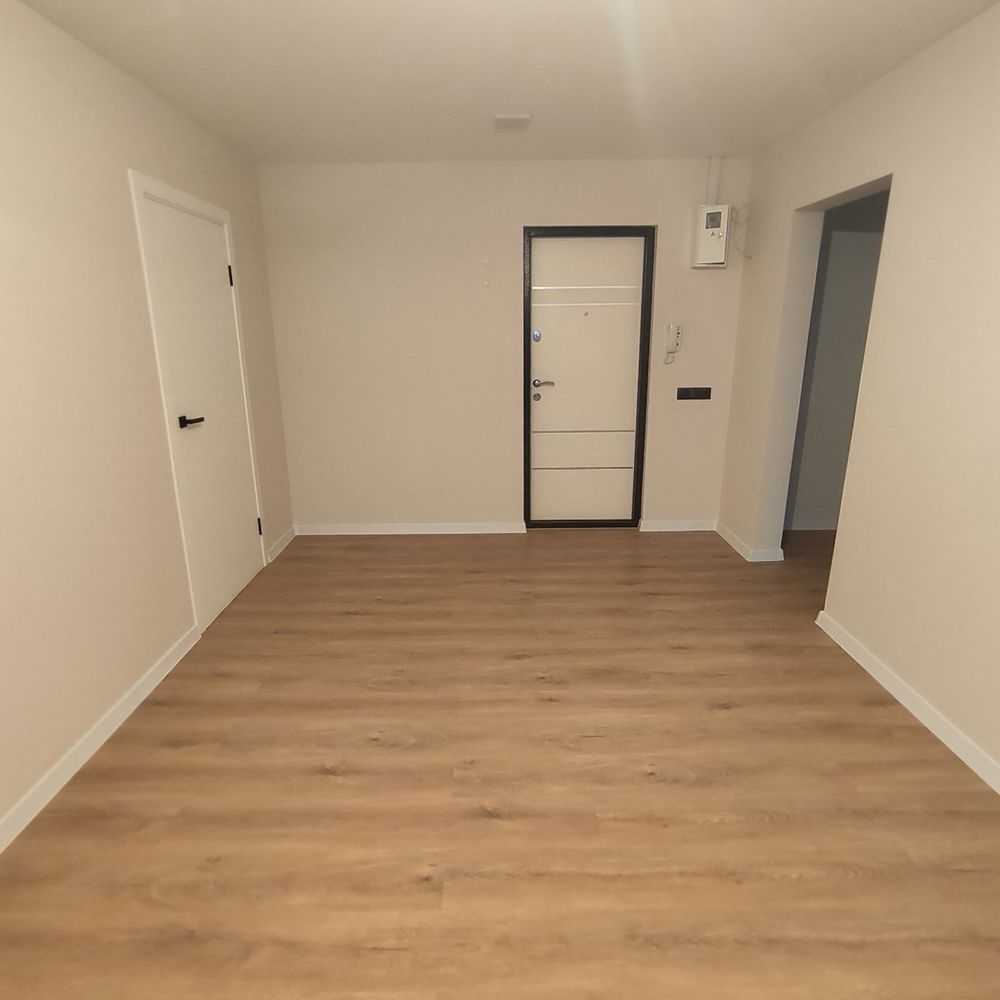 Продажа 2-комнатной квартиры 54 м², Юрия Кондратюка ул.