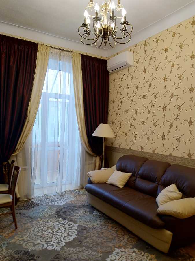 Продажа 3-комнатной квартиры 80 м², Большая Васильковская ул., 79