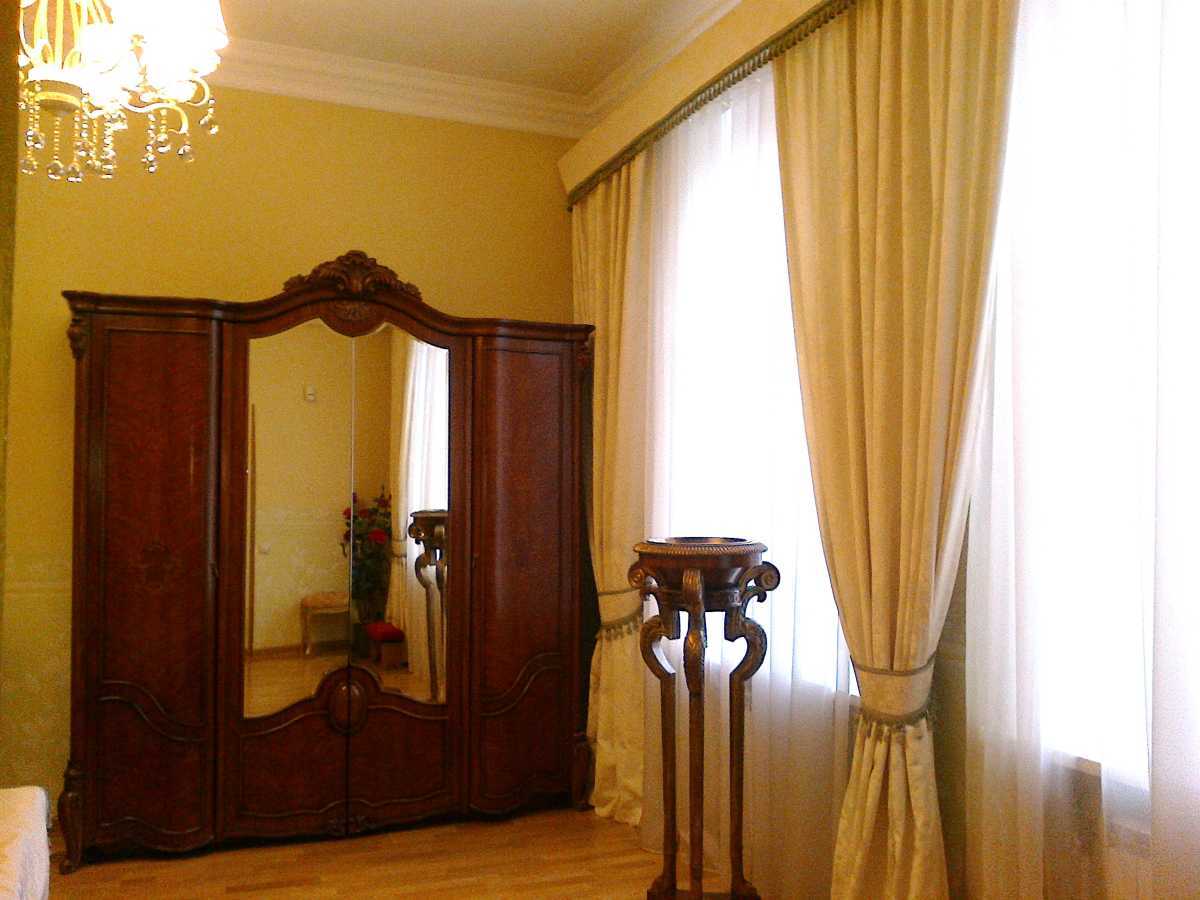 Продажа 3-комнатной квартиры 80 м², Большая Васильковская ул., 79