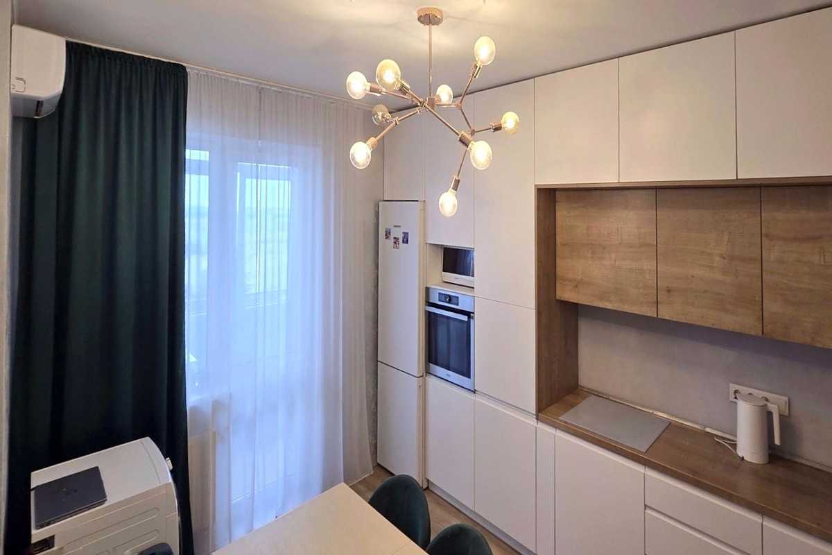Продаж 2-кімнатної квартири 73.1 м², Градинська вул., 3