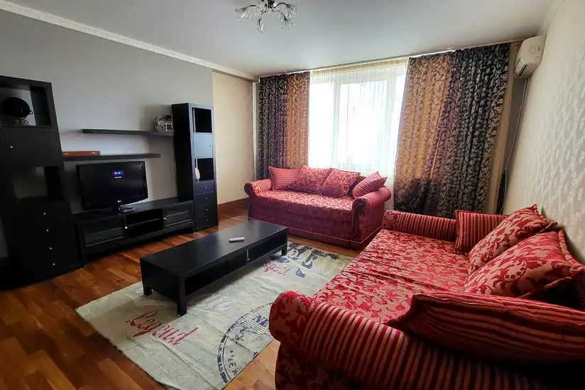 Аренда 1-комнатной квартиры 51 м², Михаила Гришко ул., 9