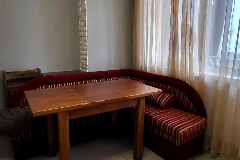 Аренда 1-комнатной квартиры 51 м², Михаила Гришко ул., 9