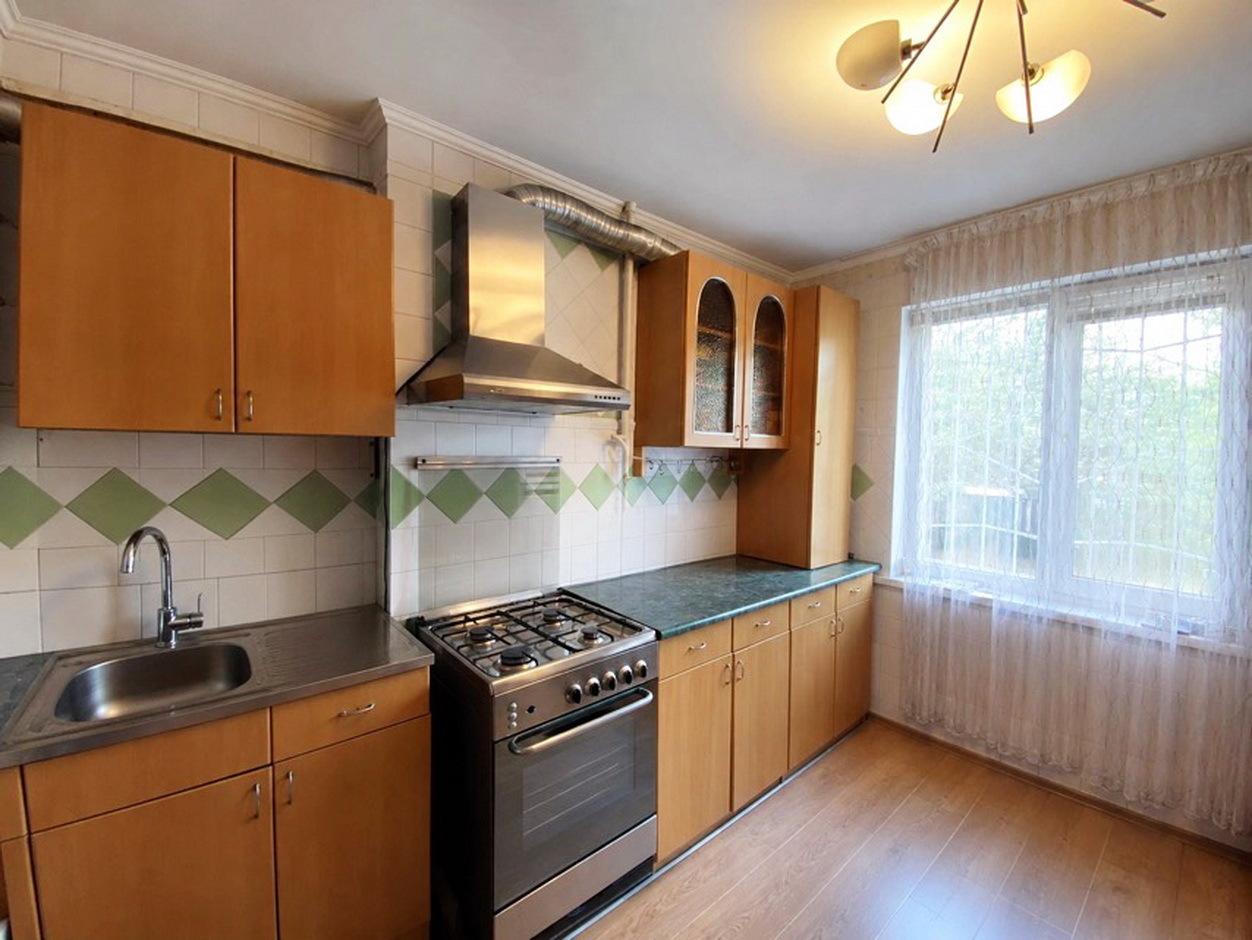 Продажа 3-комнатной квартиры 58 м², Чайковского ул.