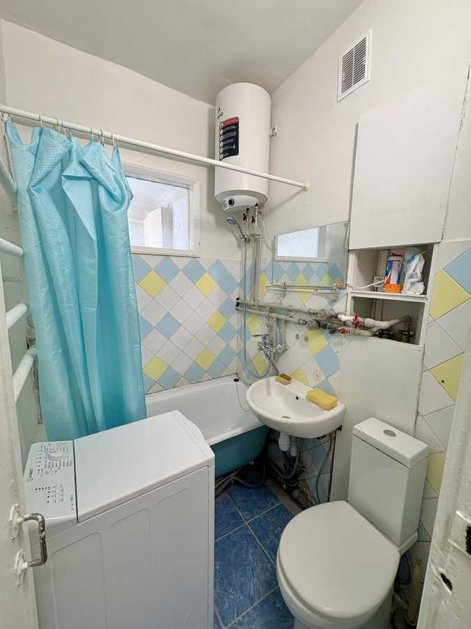 Оренда 2-кімнатної квартири 45 м², Євгена Гуцала пров., 4