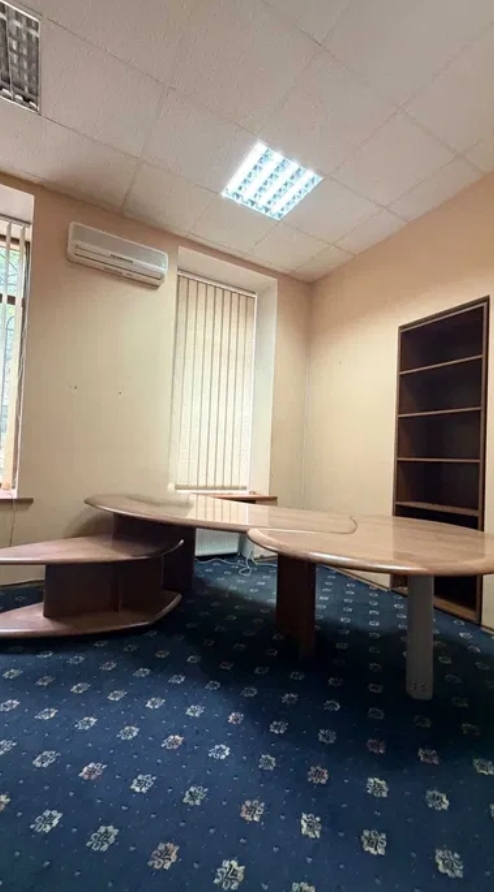 Аренда офиса 170 м², Нежинская ул.
