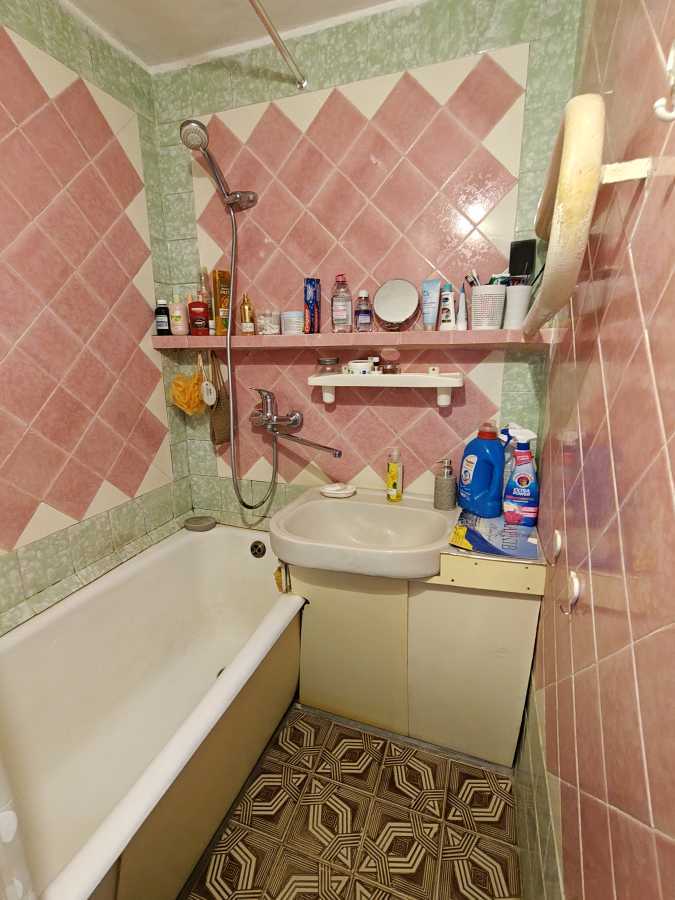 Продаж 3-кімнатної квартири 70 м², Романа Шухевича просп., 2