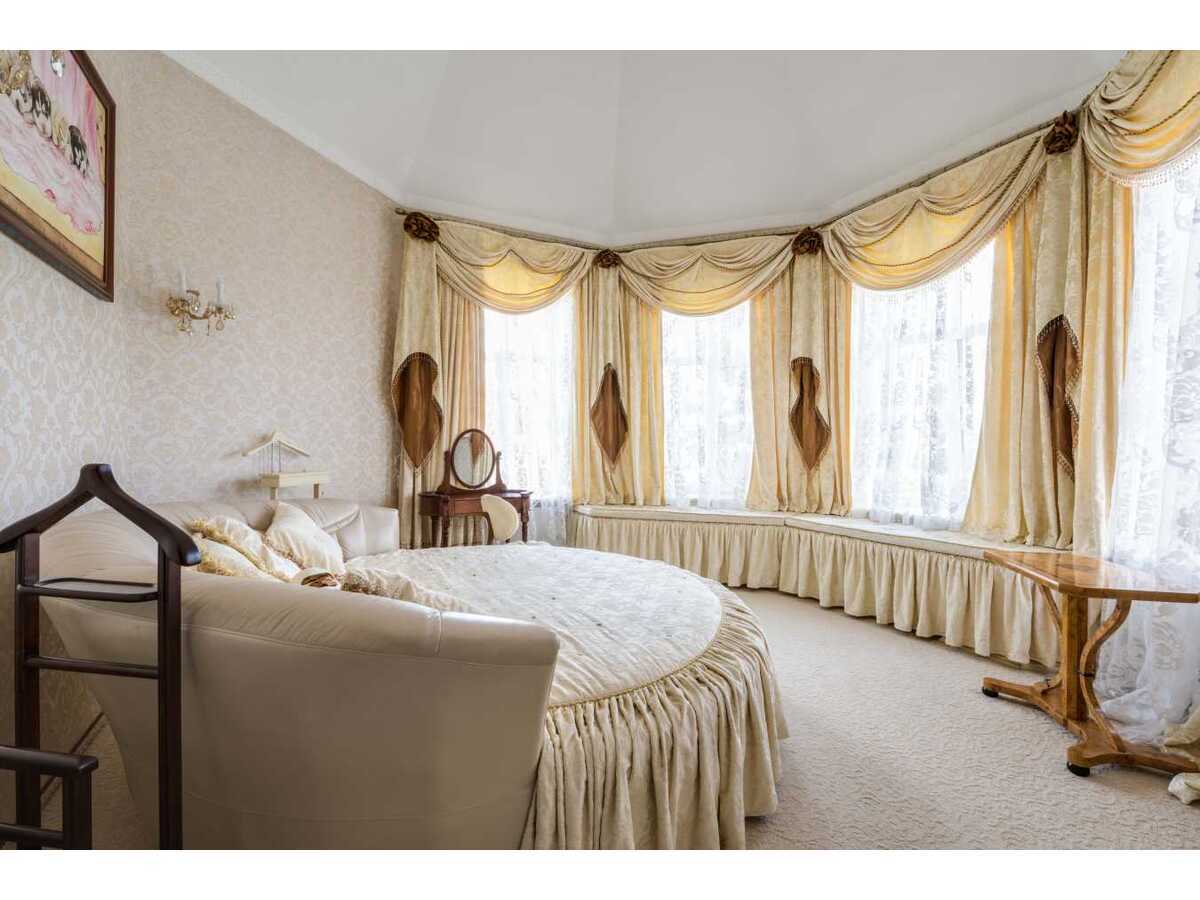 Аренда дома 1500 м²