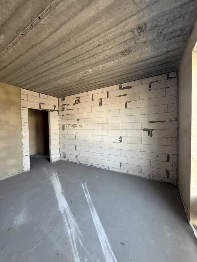 Продаж 1-кімнатної квартири 31 м², Інститутська вул., 1