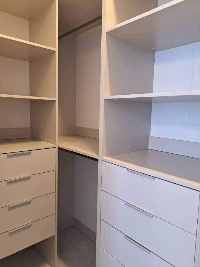 Оренда 1-кімнатної квартири 48 м², Дніпровська наб., 17к