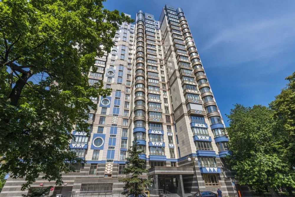 Оренда офісу 218.5 м², Інститутська вул., 18А