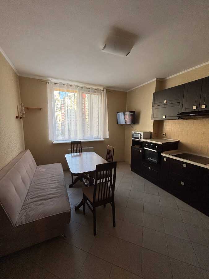 Оренда 1-кімнатної квартири 50 м², Композитора Мейтуса вул., 4А