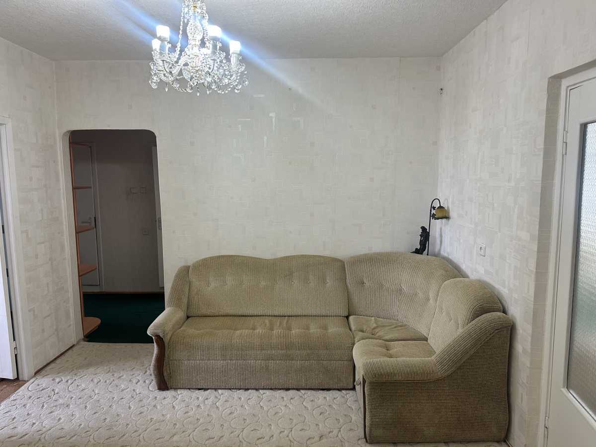 Оренда 3-кімнатної квартири 74 м², Підлісна вул., 6