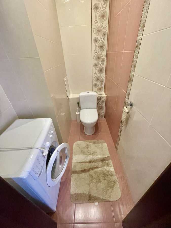 Аренда 2-комнатной квартиры 80 м², Иорданская ул., 1