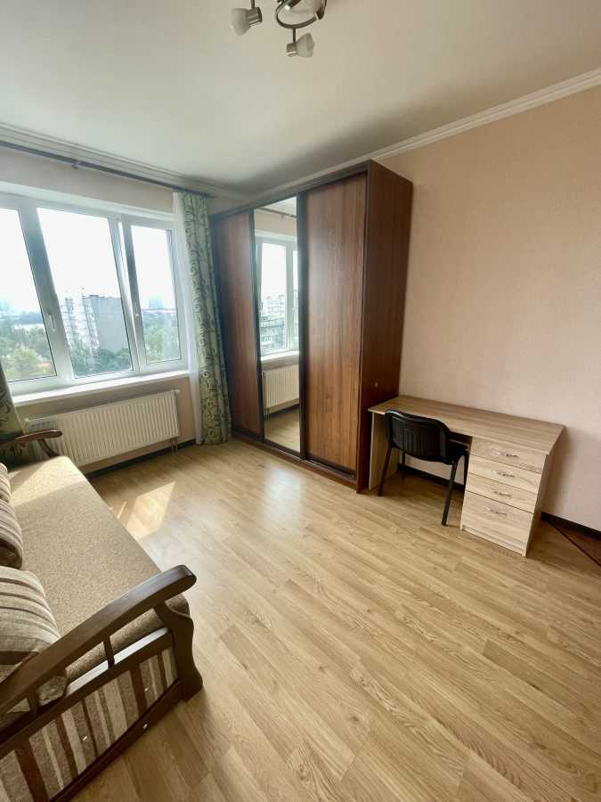 Аренда 2-комнатной квартиры 80 м², Иорданская ул., 1