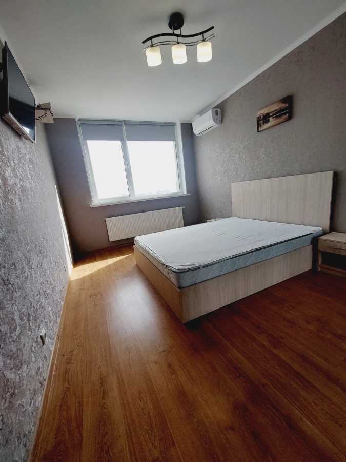 Аренда 1-комнатной квартиры 46 м², Европейская пл., Союзу, 41Д