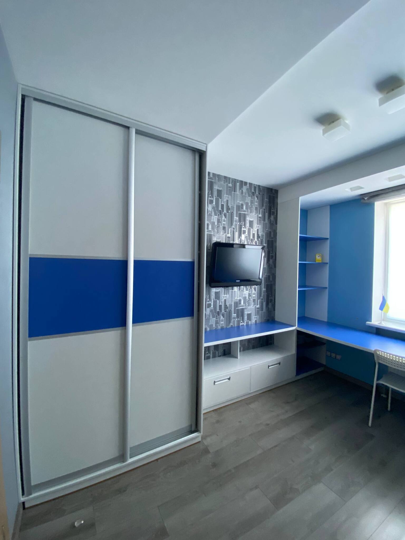 Оренда 4-кімнатної квартири 110 м², Мандриківська вул.