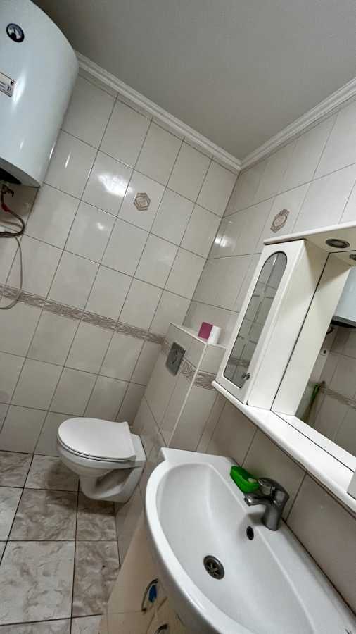 Продаж 3-кімнатної квартири 75 м², Грушевського вул., 17Г