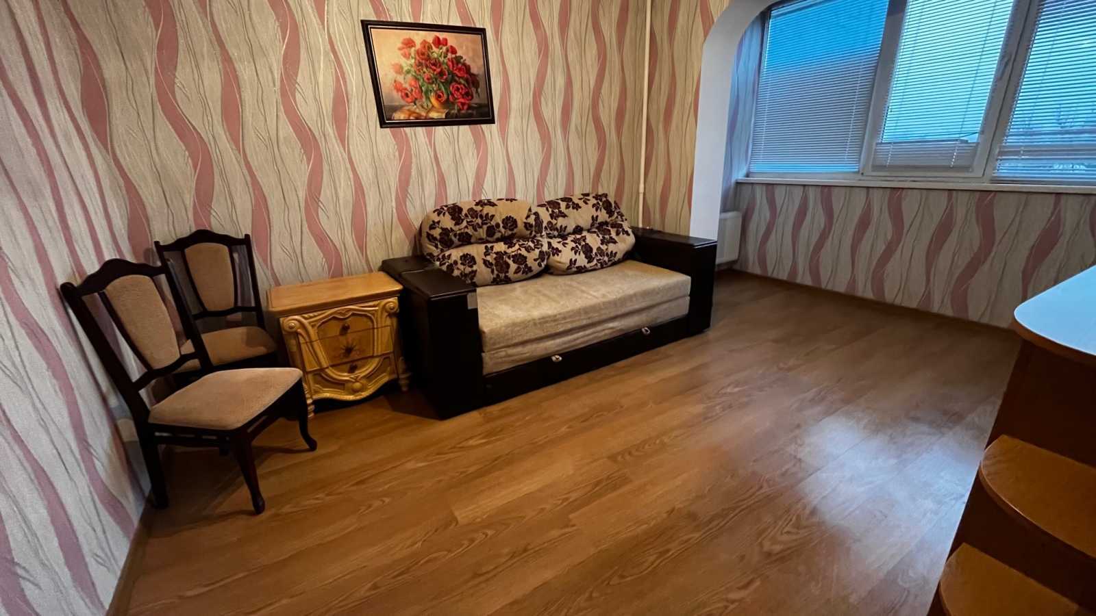 Продаж 3-кімнатної квартири 75 м², Грушевського вул., 17Г