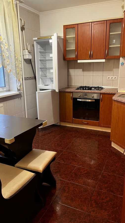 Продаж 3-кімнатної квартири 75 м², Грушевського вул., 17Г
