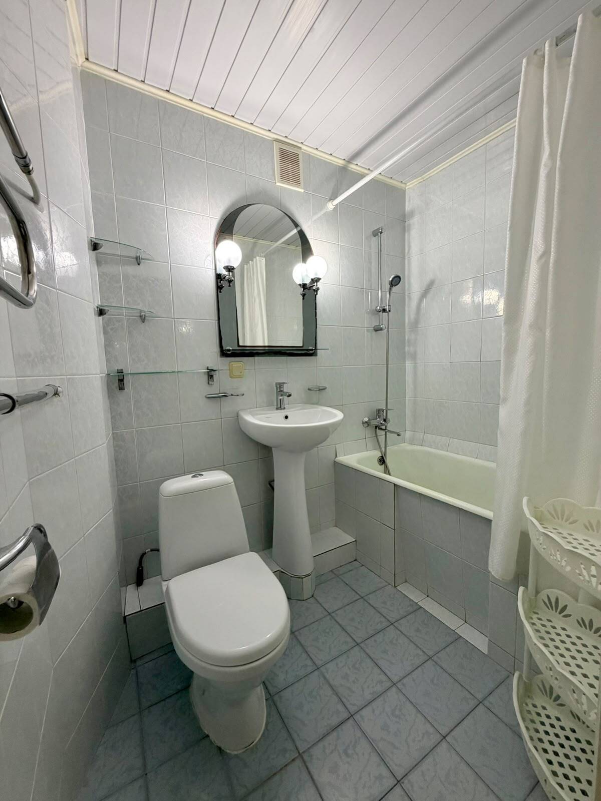 Продажа 3-комнатной квартиры 68 м², Героев Труда ул., вул.47А