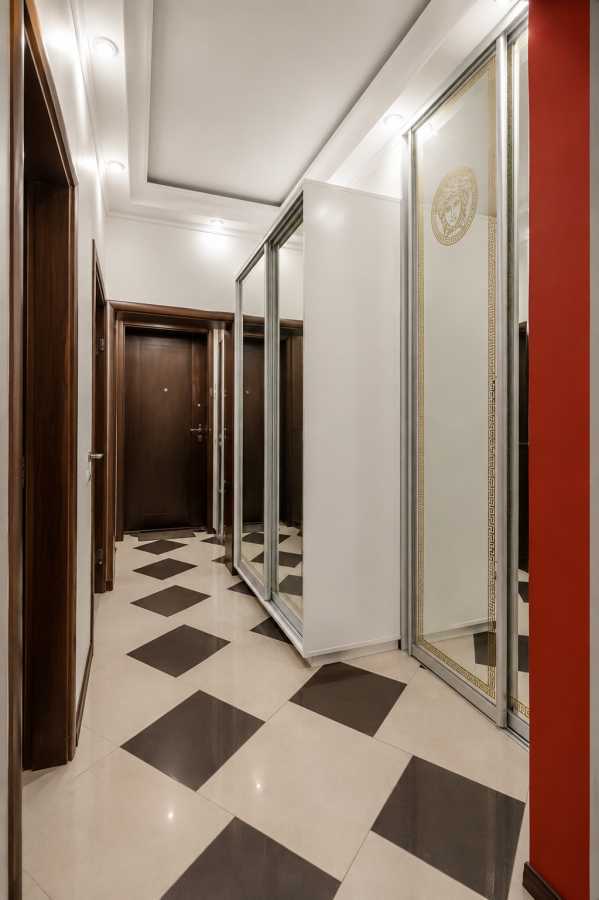 Продажа 2-комнатной квартиры 63 м², Большая Васильковская ул., 20