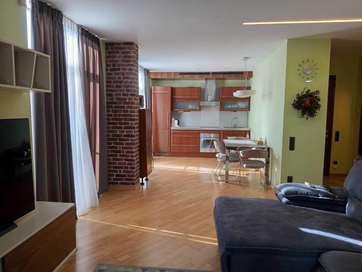 Продаж 4-кімнатної квартири 112 м², Регенераторна вул., 4, корпус 6