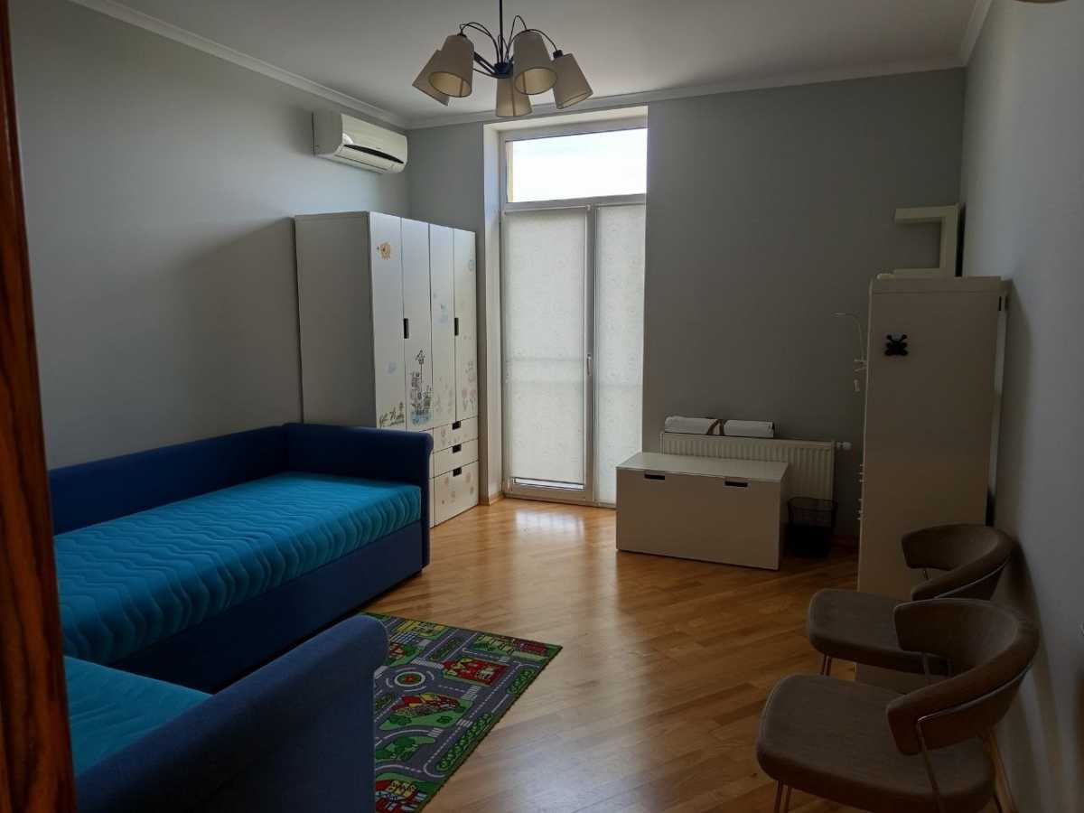 Продаж 4-кімнатної квартири 112 м², Регенераторна вул., 4, корпус 6