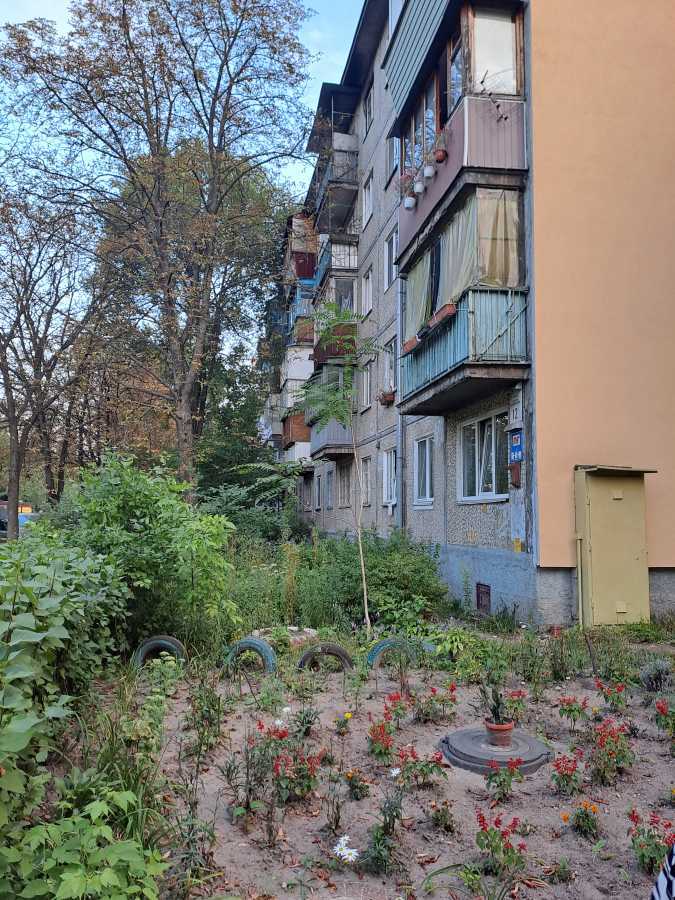 Продаж 2-кімнатної квартири 45 м², Миколи Василенка вул., 12