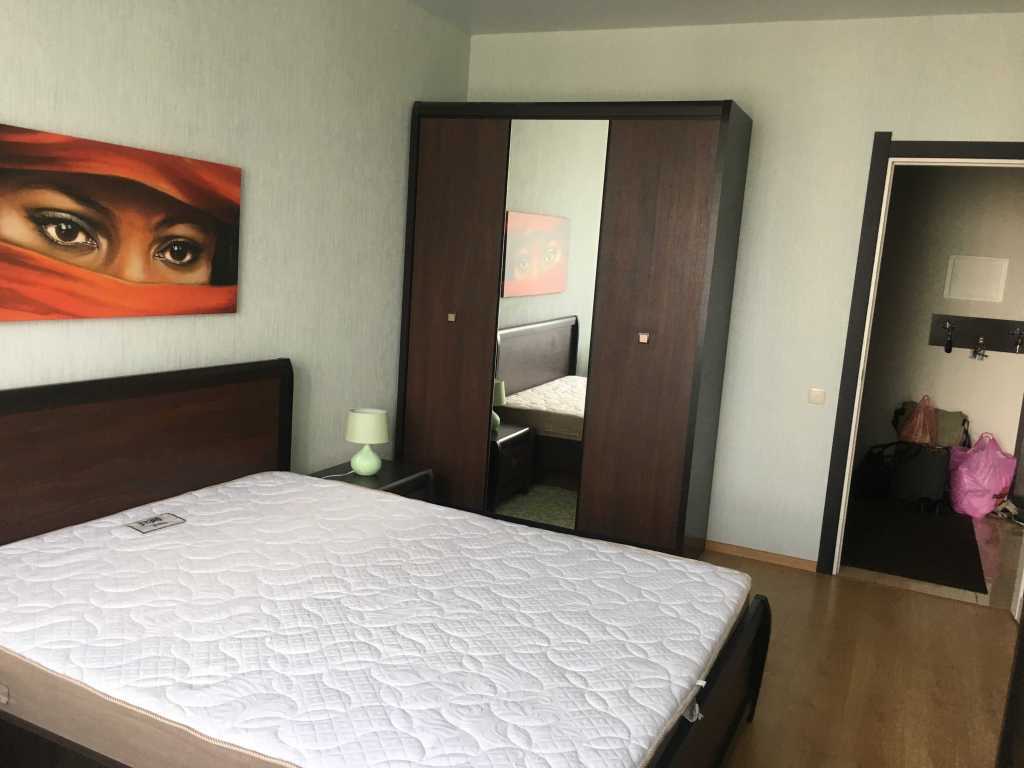 Продаж 1-кімнатної квартири 41.1 м², Шолуденка вул., 1