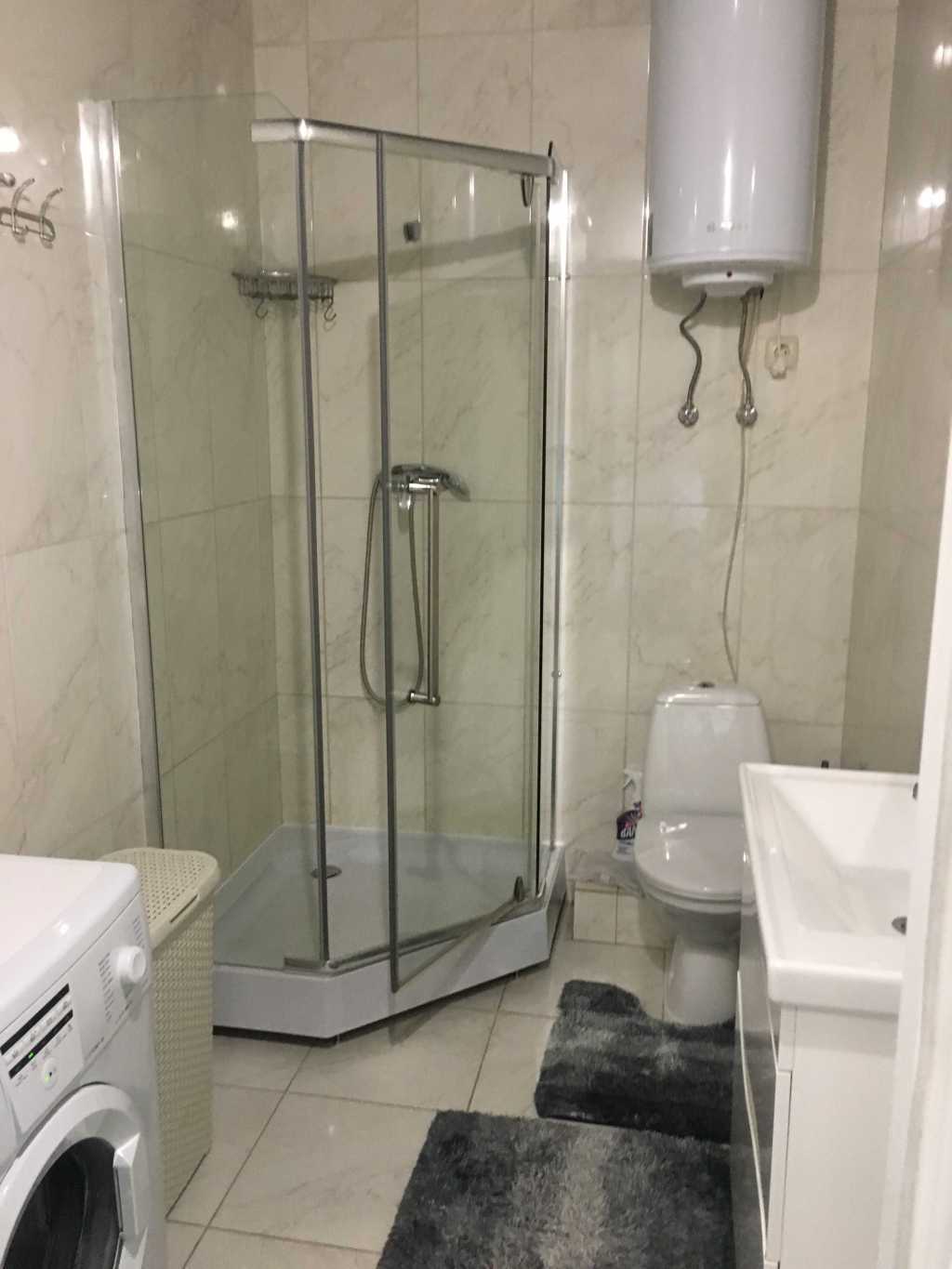 Продаж 1-кімнатної квартири 41.1 м², Шолуденка вул., 1