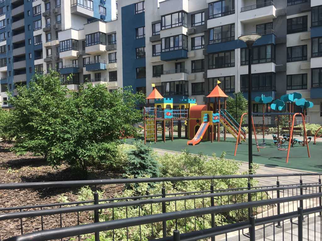 Продаж 1-кімнатної квартири 41.1 м², Шолуденка вул., 1