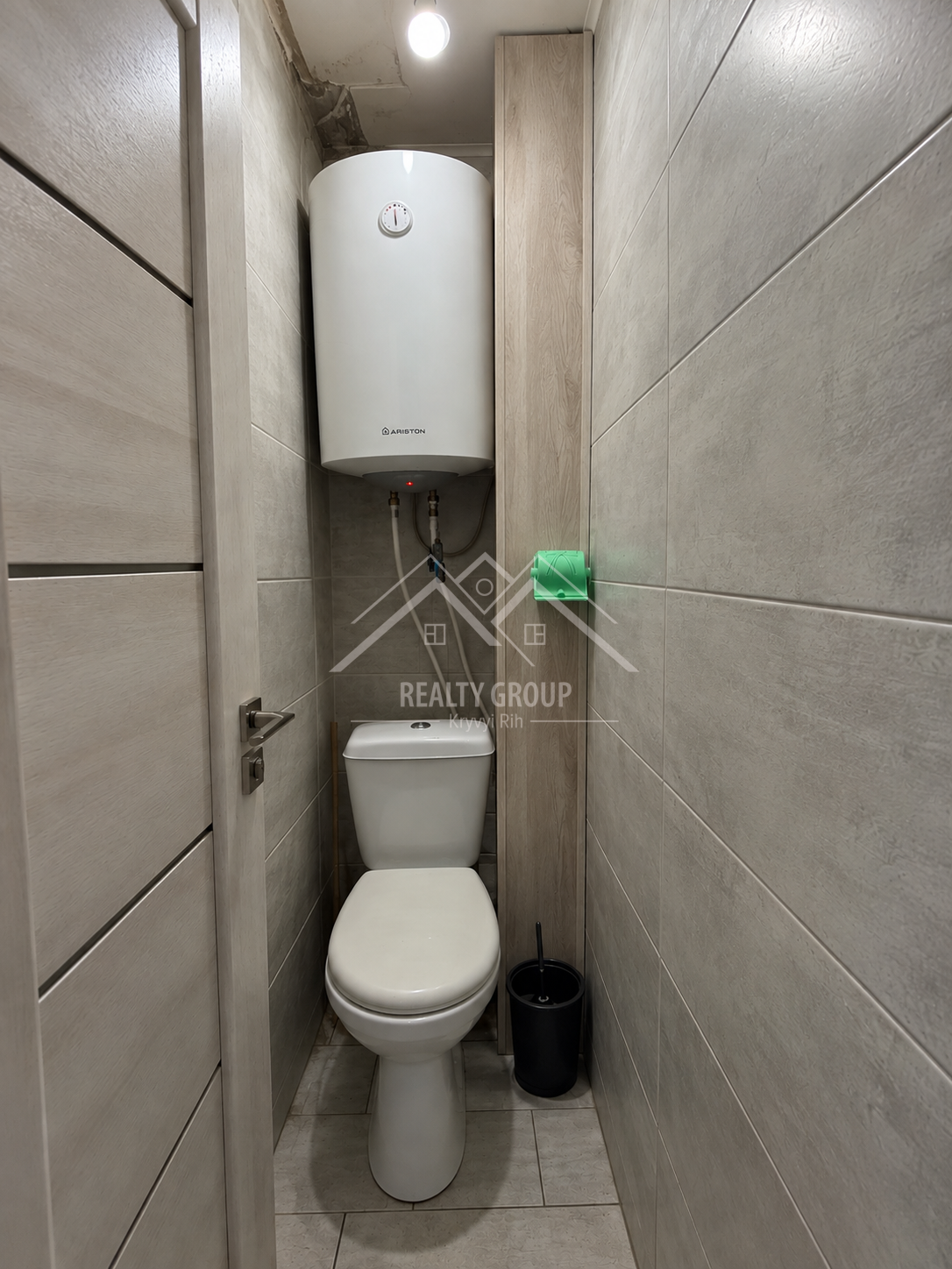 Продажа 4-комнатной квартиры 63 м², Космонавтов ул.