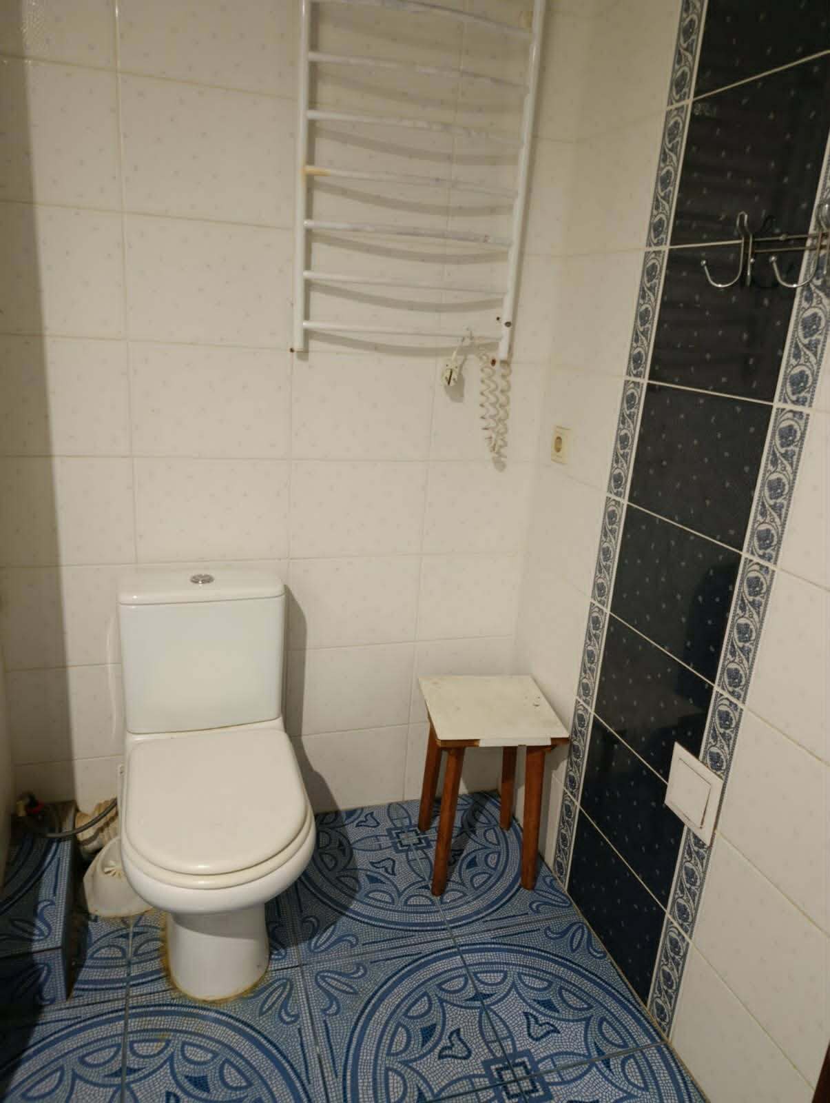 Оренда 2-кімнатної квартири 56 м², Володимира Момота вул.