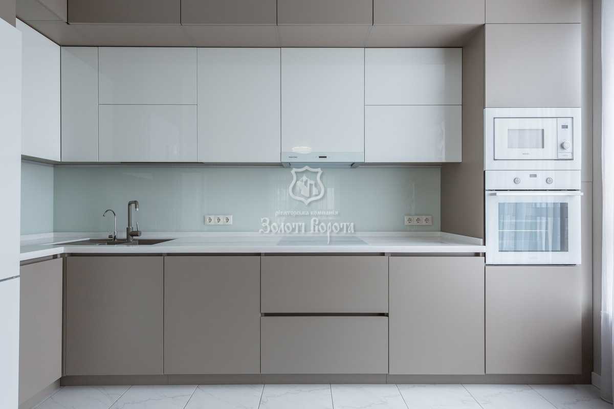 Продаж 2-кімнатної квартири 80.5 м², Європейська пл., Союзу, 45а
