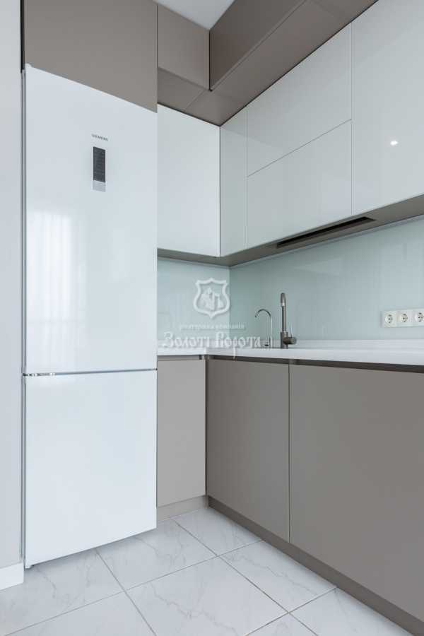 Продаж 2-кімнатної квартири 80.5 м², Європейська пл., Союзу, 45а